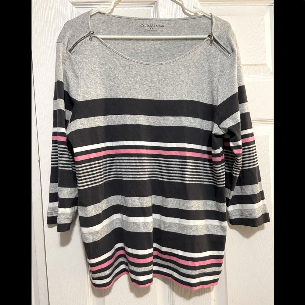 Croft and Barrow 3/4 sleeve shirt